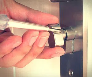 Community Locksmith Store Washington, DC 202-730-2240 - lock-locksmiths